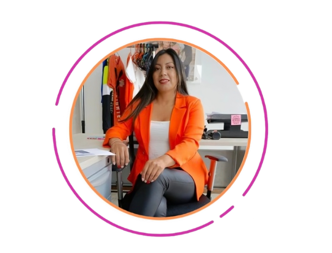 Angie, asesora de venta por catálogo en Machachi, Ecuador